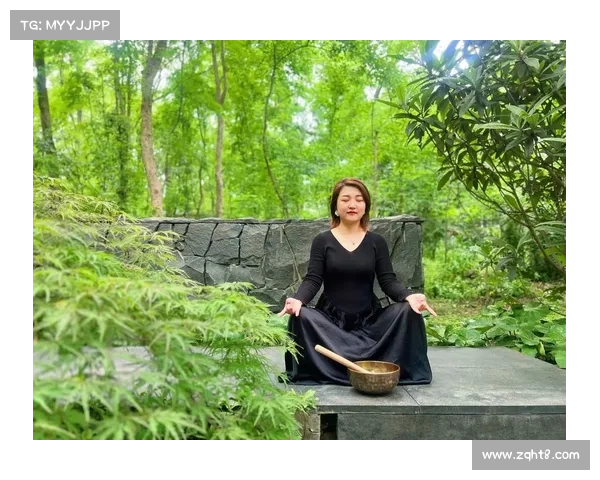 荧光森林中的冥想之旅:探索内心平静与自我治愈的力量 荧光森林中的冥想之旅:探索内心平静与自我治愈的力量